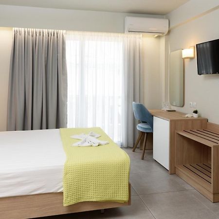 Regina Mare Hotel กาเตรินี ภายนอก รูปภาพ